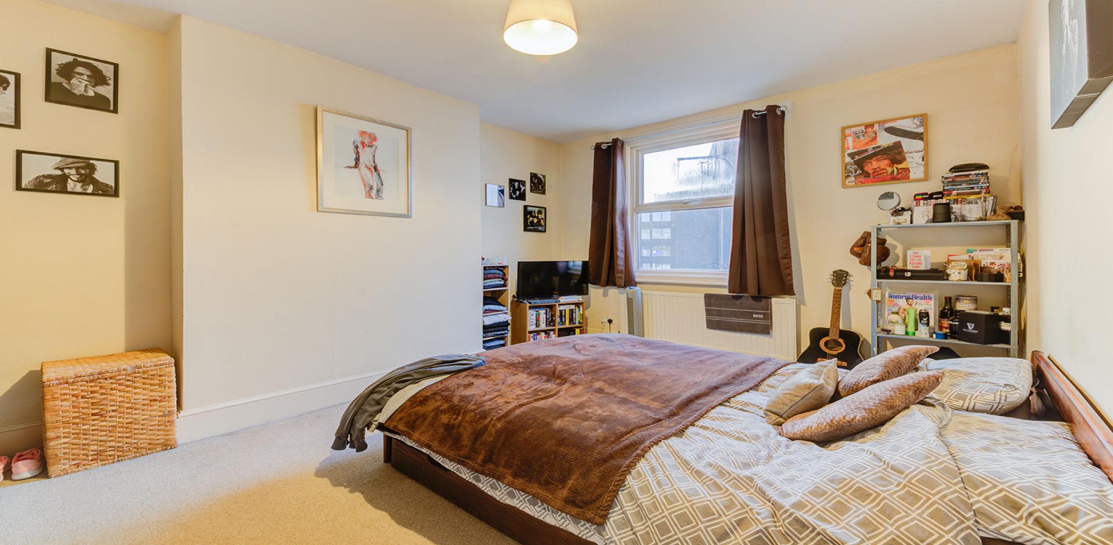 			3 Bedroom, 1 bath, 1 reception Flat			 Randolph Gardens, Maida Vale